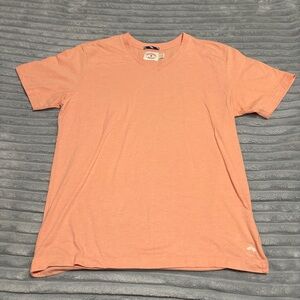 Vintage Brooks Brothers V-Neck men’s size Large shirt‎ 
Men’s size L